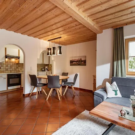 Haus Alexandra Apartamento