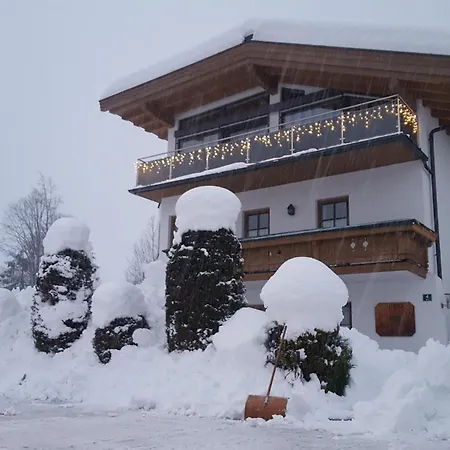 Apartment Haus Alexandra