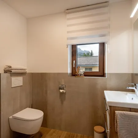 Haus Alexandra *