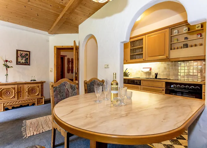 شقة Haus Alexandra المو